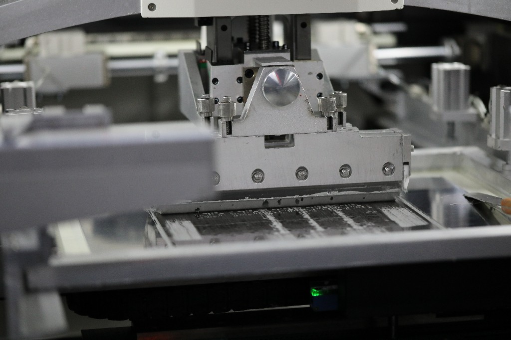 smt加工无铅锡膏的优弱点有哪些?SMT加工无铅锡膏的优弱点